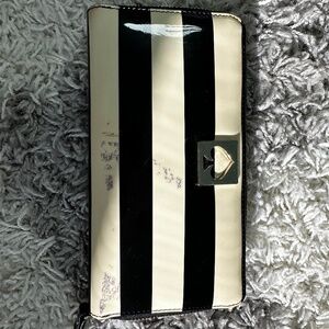 Kate Spade Large Zippered Wallet - Patent Leather Ivory and Black Stripes